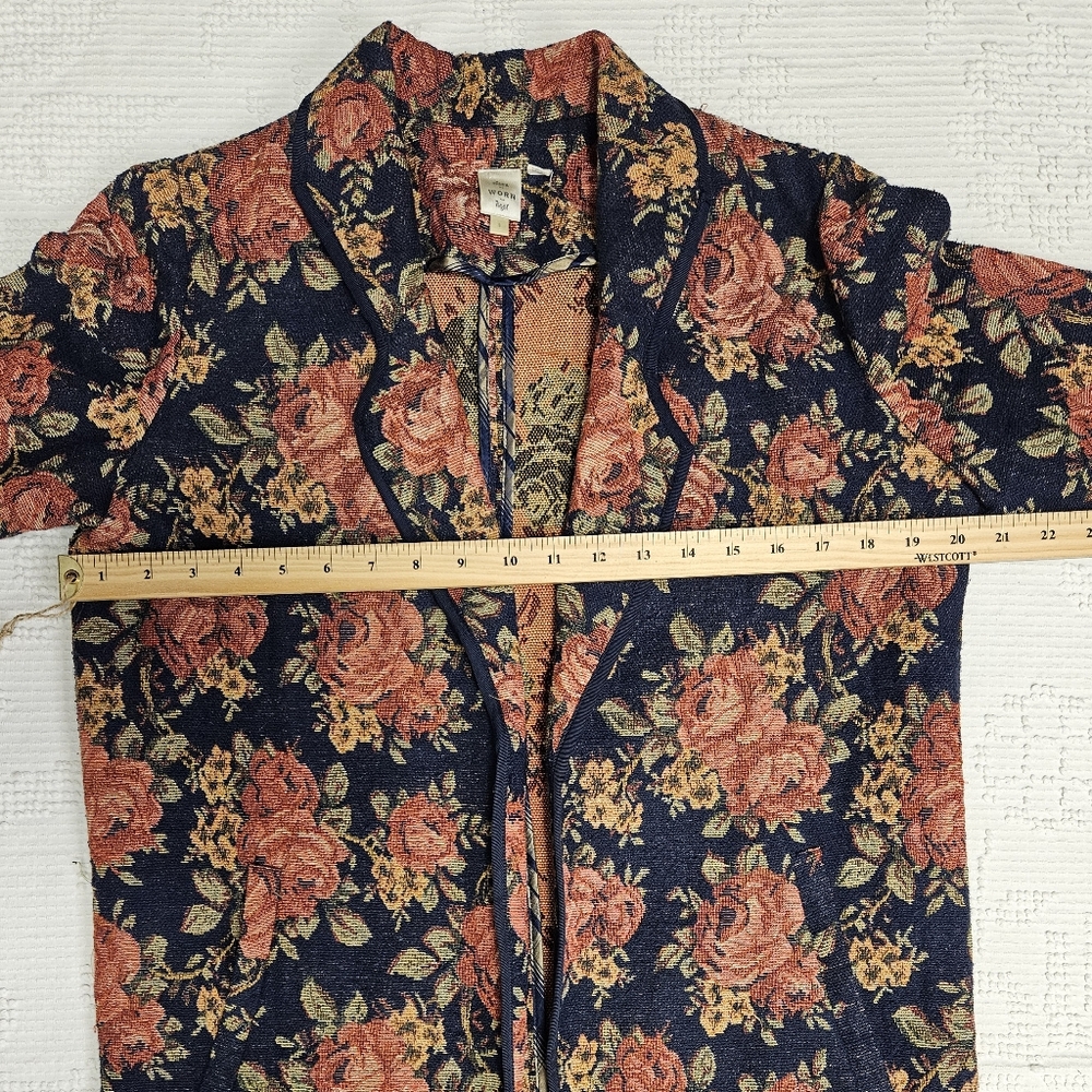 Floral Open Front Jacket - Picture 9 of 16